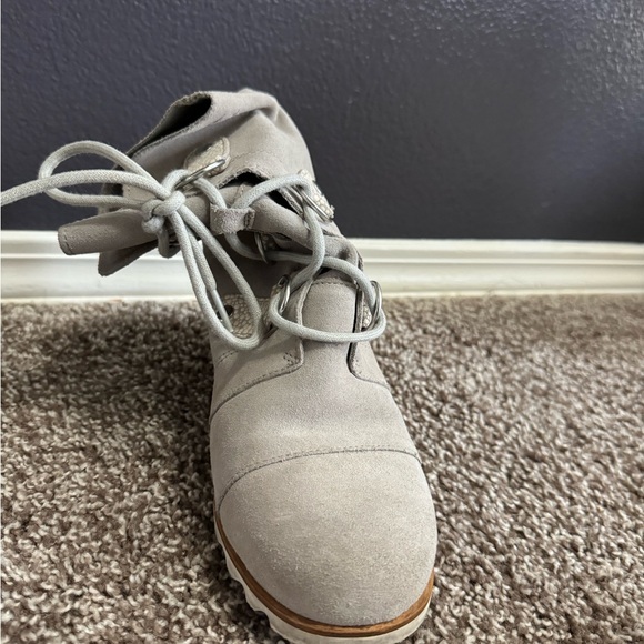 Sorel Soft Suede Joan - Picture 6 of 6
